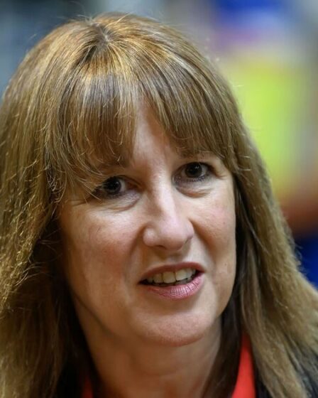 Les modifications majeures de Rachel Reeves ISA retardées après la révélation d'une faille