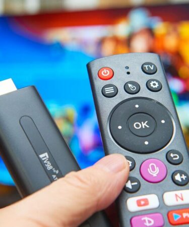 Les utilisateurs de Dodgy Fire Stick ont ​​averti qu'ils n'avaient que quelques semaines pour arrêter de regarder des flux illégaux