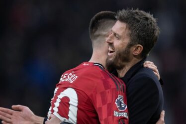 Man United encouragé à conclure 7 transferts et à faire appel au coéquipier idéal de Benjamin Sesko