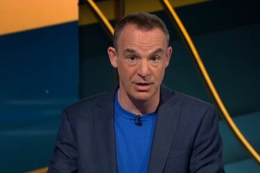 Martin Lewis lance un nouvel avertissement « ASAB » à toute personne réservant des vacances cet été