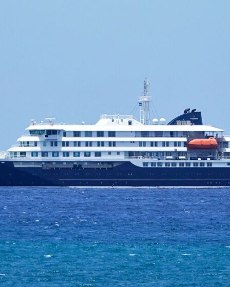 Mise à jour majeure sur la croisière d'horreur à hantavirus alors que le Britannique malade fait face à une mission de sauvetage en haute mer