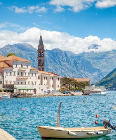 Simon Calder recommande 3 destinations magnifiques et « très bon marché » à visiter à l'été 2026