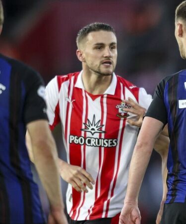 Spygate LIVE : l'annonce de Southampton tourne autour alors que Middlesbrough et Hull fulminent à l'audience