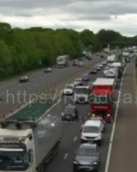 Trafic M4 EN DIRECT : Retards alors que l'autoroute est fermée en direction est près de Swindon après un accident