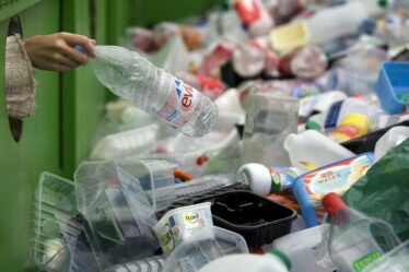 Une entreprise chimique britannique s'effondre et se retrouve sous administration - une invention explosive du recyclage