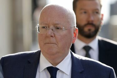 L'arnaque de l'ancien patron du SNP, Peter Murrell, révélée alors que l'avocat explique comment il a volé 400 000 £