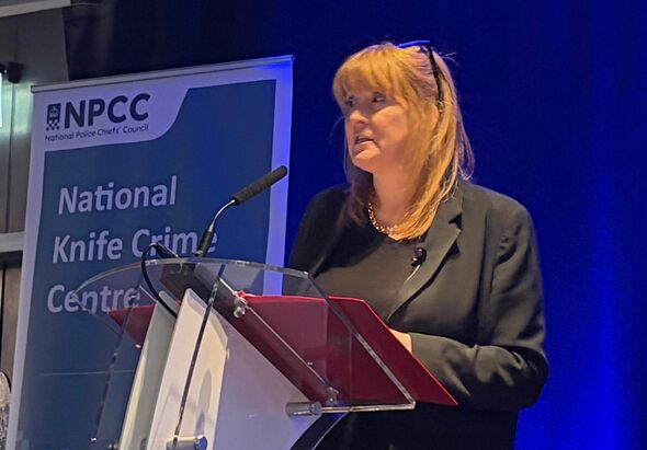 Centre national de lutte contre la criminalité au couteau