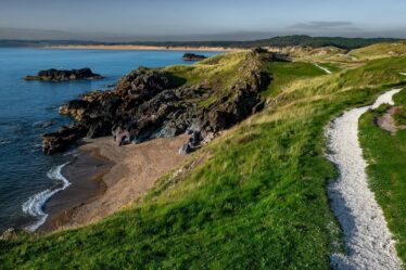 La meilleure plage du Royaume-Uni est nommée – mais les habitants n'en sont pas contents
