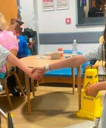 Trois filles emportées en mer à Conwy – ce que le « petit héros » a fait ensuite est incroyable