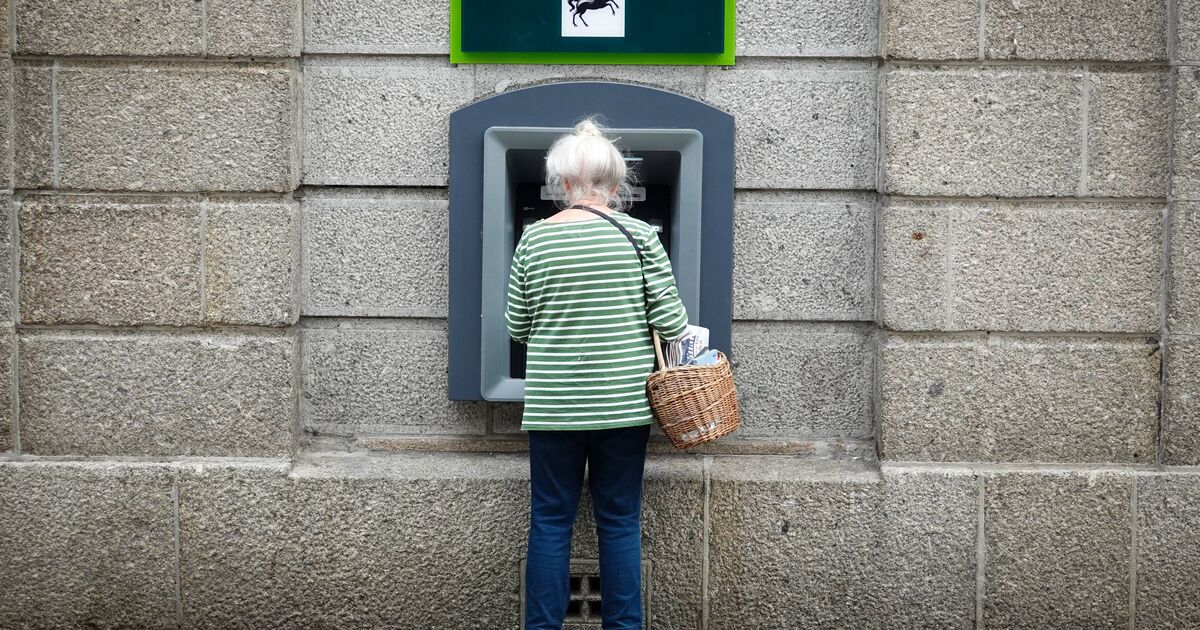 Le DWP dit que deux groupes « doivent demander » un paiement de 300 £ pour le carburant d'hiver en 2026