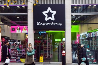 Superdrug lance d'abord un nouveau service pour les acheteurs « fatigués » dans les rues commerçantes du Royaume-Uni