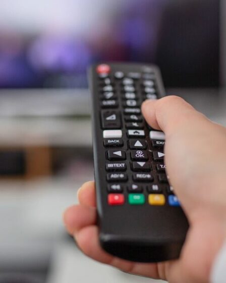 Éligibilité gratuite à la licence BBC TV en tant qu'utilisateurs de Netflix et d'Amazon mis à jour