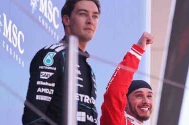 Dernières F1 : Lewis Hamilton fait bouger les langues avec l'avenir de George Russell en suspens