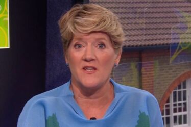 Clare Balding fait une annonce alors que la couverture du tennis par la BBC est interrompue