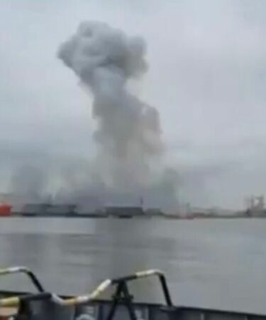 Explosion d'un drone en Roumanie EN DIRECT : l'urgence du port de Constanta déclenche des évacuations massives