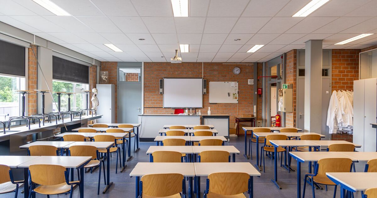Fermetures d'écoles au Royaume-Uni EN DIRECT : liste complète des écoles fermées alors que la canicule de 40 °C frappe mercredi