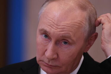 Furieux, Poutine lance un nouveau discours en accusant l'Europe de « plonger le monde dans le chaos »