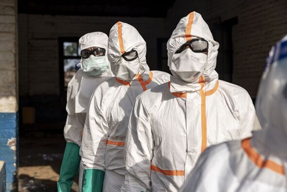 Les responsables de la santé s'efforcent de contenir l'épidémie mortelle d'Ebola au Congo