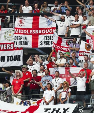L’Angleterre a réagi brutalement aux appels à supprimer God Save The King de son hymne national