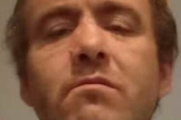 La famille de la victime poignardée à Belfast s'exprime après une nuit de violence dans la ville