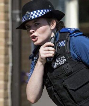 « La meilleure émission policière de tous les temps », tout comme Broadchurch est la frénésie parfaite