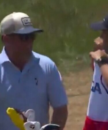 La star de l'US Open remplace son cadet par son père après une discussion avec les officiels du tournoi
