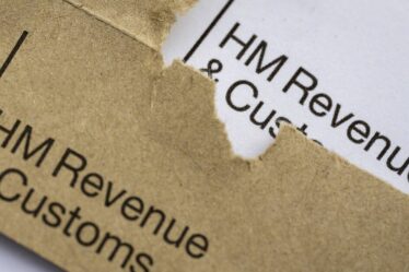 Le HMRC envoie aujourd'hui 4 millions de lettres fiscales avec un avertissement de 473 £ – « vous devez répondre »