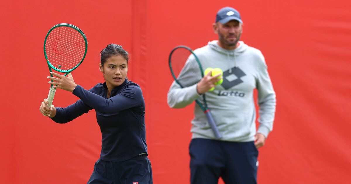 L'entraîneur d'Emma Raducanu interrogé sur une décision « ahurissante » avant Wimbledon