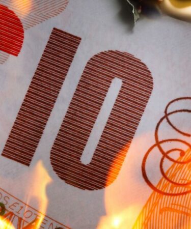 Les ménages britanniques sont confrontés à des frais de 111,90 £ en 7 jours en raison de la canicule de 40 °C