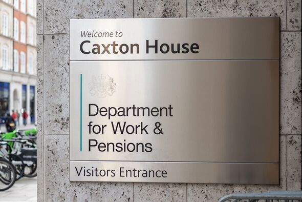 Département du gouvernement britannique pour le travail et les retraites Département du gouvernement britannique pour le travail et les retraites