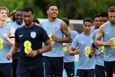 L’exercice d’entraînement de l’Angleterre en dit long alors que les stars de la Coupe du monde sont averties par Thomas Tuchel
