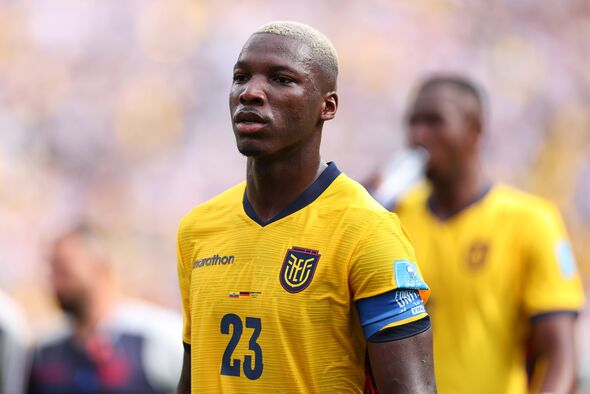 EAST RUTHERFORD, NEW JERSEY - JUIN 25 : Moises Caicedo, de l'Équateur, lors du match du groupe E de la coupe du monde de la FIFA 2026 entre l'Équateur et
