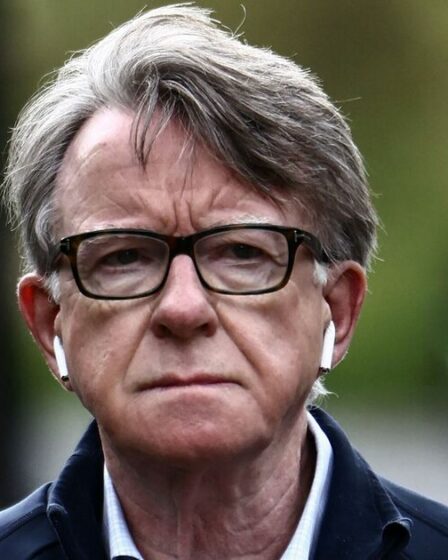 Politique EN DIRECT : les dossiers de Bombshell Mandelson devraient être publiés dans quelques heures