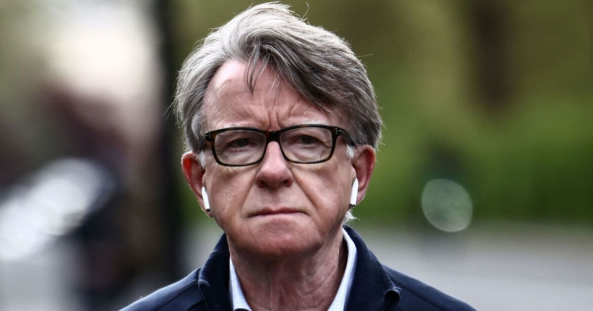 Politique EN DIRECT : les dossiers de Bombshell Mandelson devraient être publiés dans quelques heures