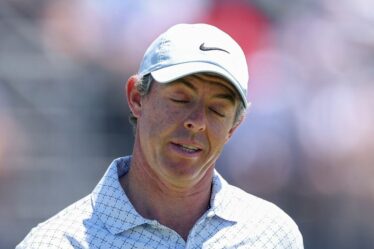 "Rentrez chez vous" - Rory McIlroy lance une diatribe classée X alors que l'occasion de l'US Open disparaît