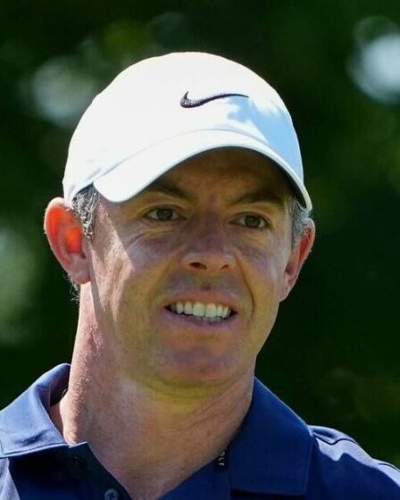 Rory McIlroy répète la tactique qui a conduit au triomphe du Masters alors qu'il défend sa décision