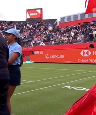 Tennis LIVE : Queen's suspendu après un match alors que la BBC fait une annonce
