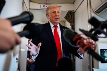 Trump s'emporte : "L'Iran est MORT" alors qu'il fait le point sur la guerre après un coup humiliant