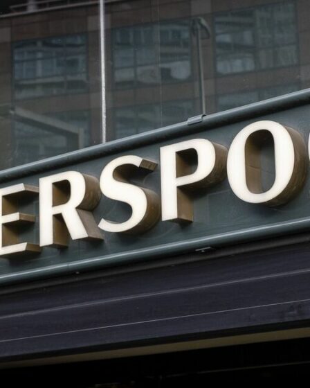 Wetherspoon confirme que les pubs britanniques ne diffusent pas la Coupe du Monde de la FIFA 2026 – liste complète