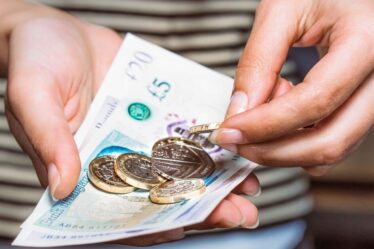 Les ménages britanniques gagnent 1 000 £ après les changements dans les règles scolaires