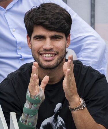 Carlos Alcaraz vise une nouvelle date de retour alors que l’absence de Wimbledon suscite le message de Jannik Sinner