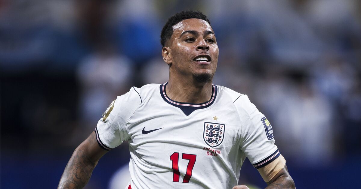 Chelsea accepte le transfert de Morgan Rogers de 117 millions de livres sterling, laissant Arsenal stupéfait