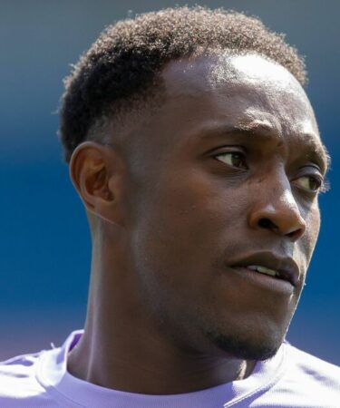 Chelsea se rapproche du transfert de Danny Welbeck alors que Xabi Alonso provoque un choc