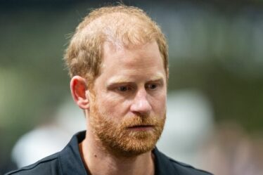 Famille royale EN DIRECT : à l'intérieur du voyage de Harry et Meghan au Royaume-Uni alors que les "humeurs s'effilochent" après les "erreurs"