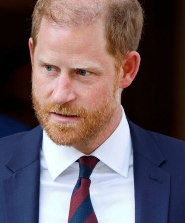 Famille royale EN DIRECT : dans les coulisses de la réunion du prince Harry et du roi – "Les assistants ne leur font pas confiance seuls"