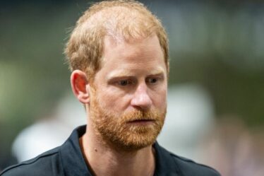 Famille royale EN DIRECT : l'acte "délibéré" du prince William qui "ferme la porte" au retour de Harry