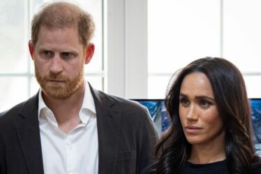 Famille royale EN DIRECT : le prince Harry "doit convaincre Meghan Markle" ou "la porte se fermera pour toujours"