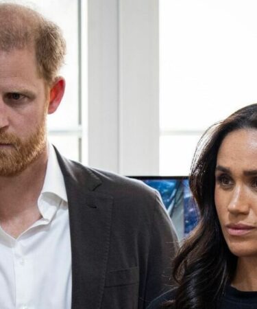 Famille royale EN DIRECT : le prince Harry "doit convaincre Meghan Markle" ou "la porte se fermera pour toujours"