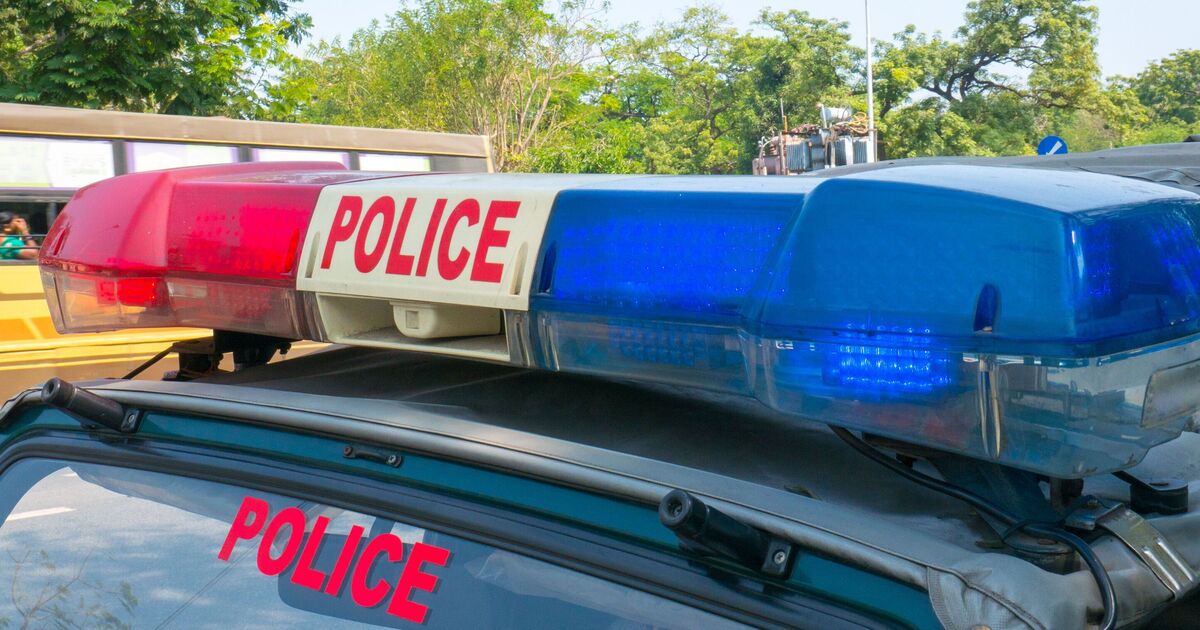 Horreur alors qu'une femme est violée en groupe après que 6 voleurs masqués sont entrés par effraction chez elle