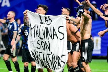 La FIFA ouvre un procès contre la Fédération argentine pour la saga des bannières des Malouines contre l'Angleterre à la Coupe du Monde